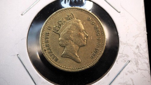 One pound coin 1989 error - coin,
