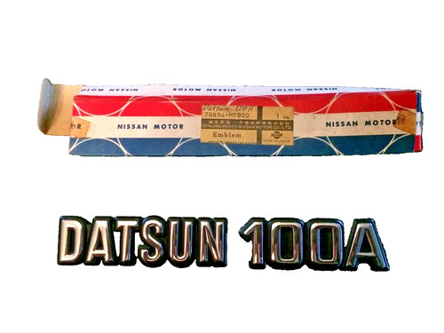 Emblem badge datsun 100a - datsun,