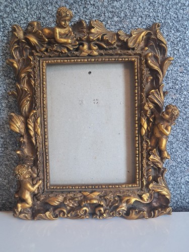 Ornate gilt cherub - gilt, picture
