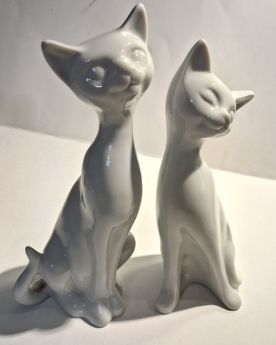 Pair porcelain siamese - porcelain,
