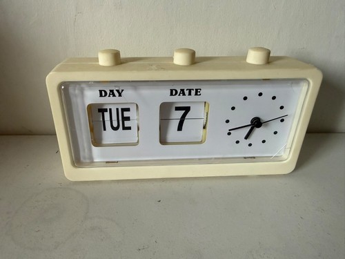 Retro style calendar flip - calendar,
