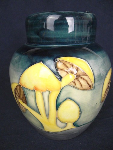 Moorcroft fairy ring ginger - fairy,