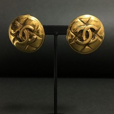 EGA CHANEL CC Logo Matelasse