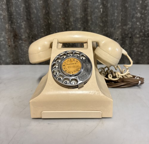 Vintage bakelite white - bakelite,