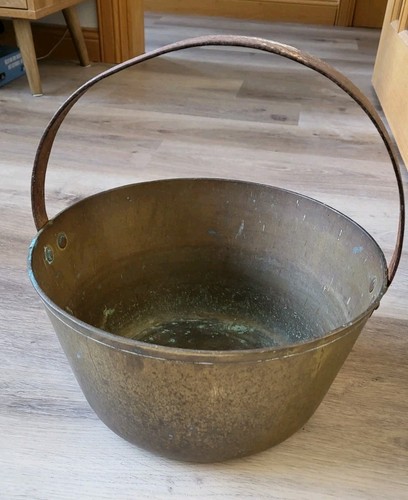 Vintage solid brass - solid,