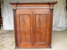Georgian flame mahogany 2 door cabinet / bookcase (ref 692)
