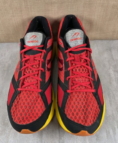 Newton gravity mens - newton, running