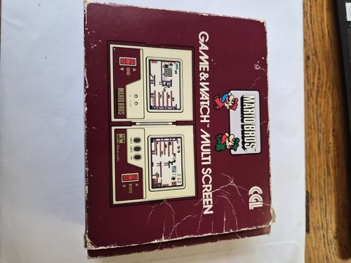Nintendo game watch - &, super