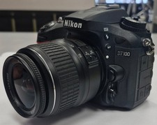 Nikon D7100 DSLR Camera with