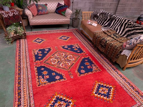 Vintage moroccan rug 320x201 - vintage,