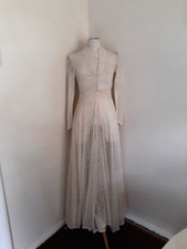 VINTAGE 1930s-197Os IVORY LACE
