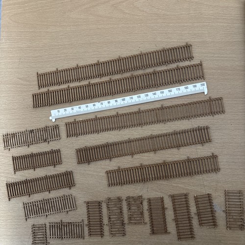 Picket garden fencing - picket/garden,