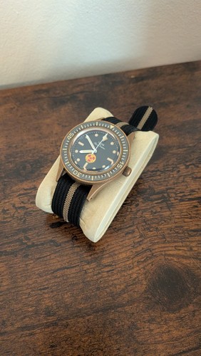 Thorn retro dive watch - thorn,