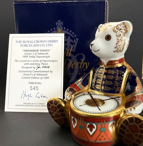 Royal crown derby - royal,