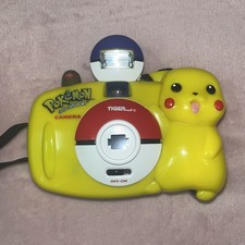 1999 Tiger Electronics Pokemon 35mm Film Vintage Toy Camera Pikachu and Diglett