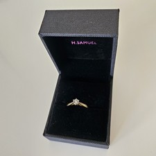 H.Samuel 9ct Yellow Gold