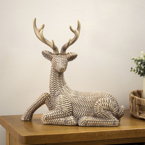 Natural wicker effect - natural, lying