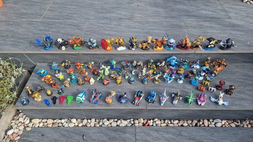 Huge skylanders bundle - skylanders, 100