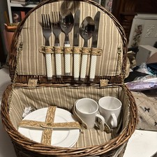 Vintage Wicker Picnic Basket Half Moon Shape Ceramic Plates Cutlery 18x14x8”