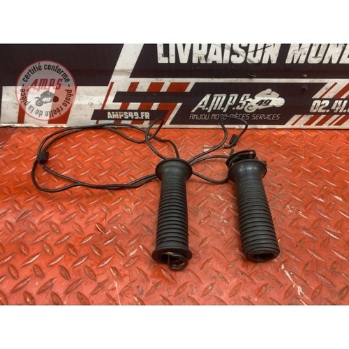 Throttle tube with - coating, and