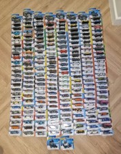 Huge Hot Wheels Bundle X210