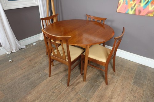 Vintage retro plan extending - retro,