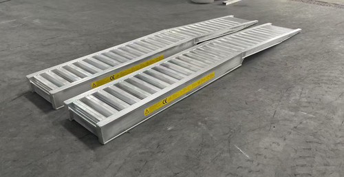 Aluminium loading ramps - loading,