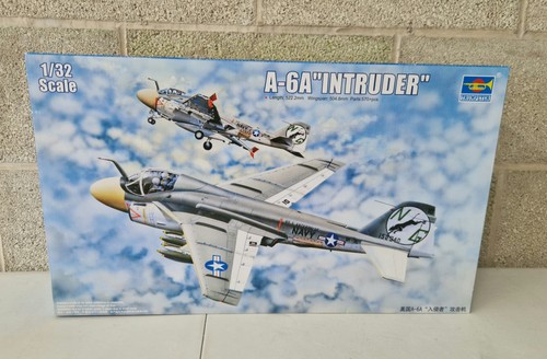 Nos trumpeter intruder - trumpeter, "intruder"
