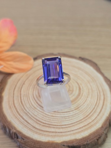 Simulated tanzanite sterling - simulated,