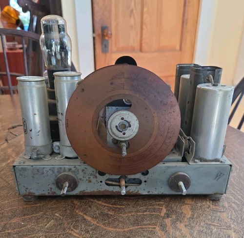 Vintage philco model 89 - model, 37-89