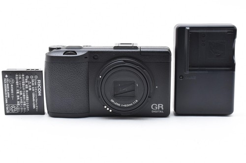 Ricoh digital iii - gr,