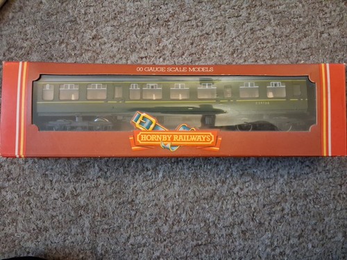 Hornby r688 trailer - hornby, second