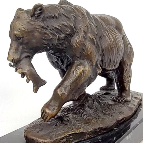 Bear bronze statue fish - bronze,