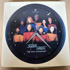 1992 Star Trek The Next Generation Crew Centric Wall Clock (#8)