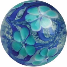 1 X UNIQUE HANDMADE GLASS