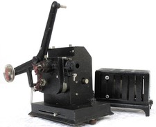 Vintage 1930s Bingoscope 9.5mm