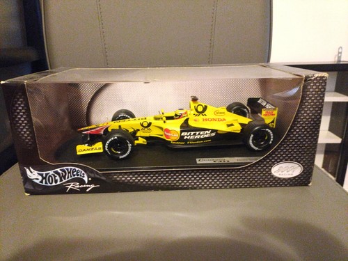 Hot wheels scale - hot, 1:18