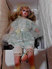 HAMILTON COLLECTOR DOLL