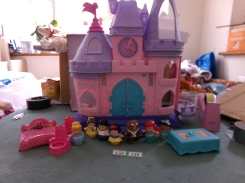 Fisher price little people - little,