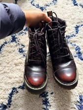 Rare Dr Martens AVERIL cherry