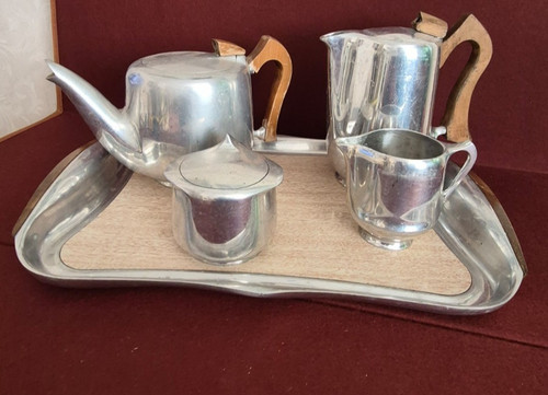 Picquot ware tea set with - picquot,