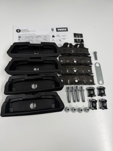 Thule fitting kit - thule, used