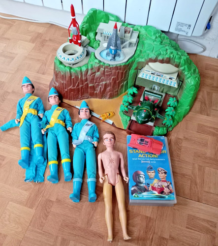 Thunderbirds vintage tracy - thunderbirds,