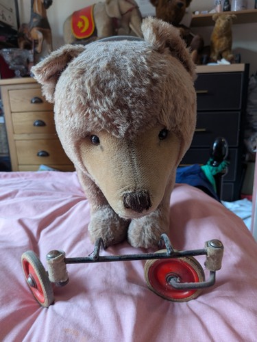 Antique steiff bear wheels - steiff,
