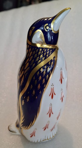 Royal crown derby bone - crown, china