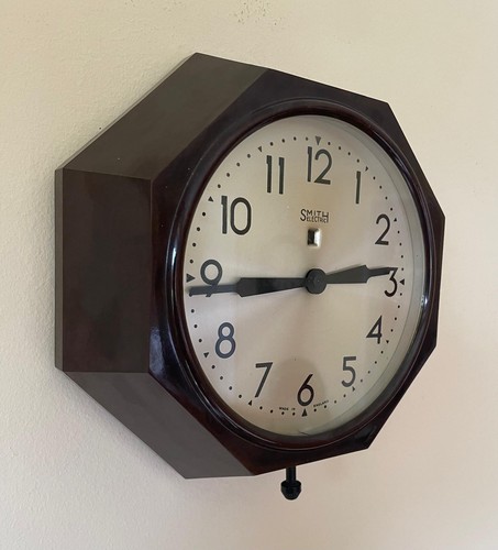 Smiths electric bakelite - smiths,