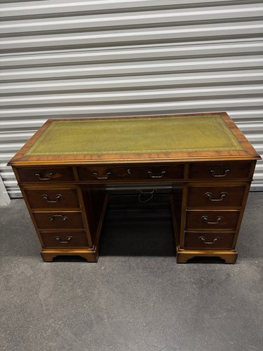 Victorian style yew wood - yew,