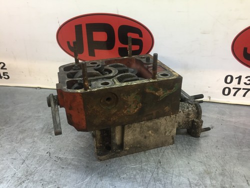 Individual cylinder head - , x