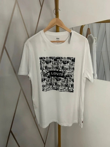 Levis mens print tshirt size - mens,