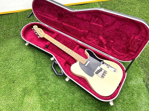 Fender telecaster with case - fender,